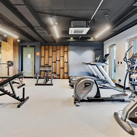 Apartmanhotel Nadmotlawie Riverside - Sauna, Gym & Parking By Downtown 4*