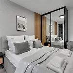 Nadmotlawie Riverside - Sauna, Gym & Parking By Downtown Aparthotel 4*