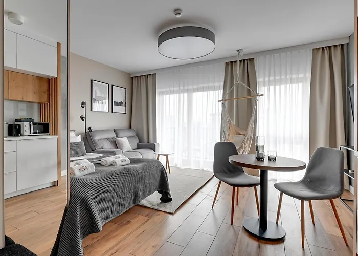 Nadmotlawie Riverside - Sauna, Gym & Parking By Downtown شقة فندقية غدانسك