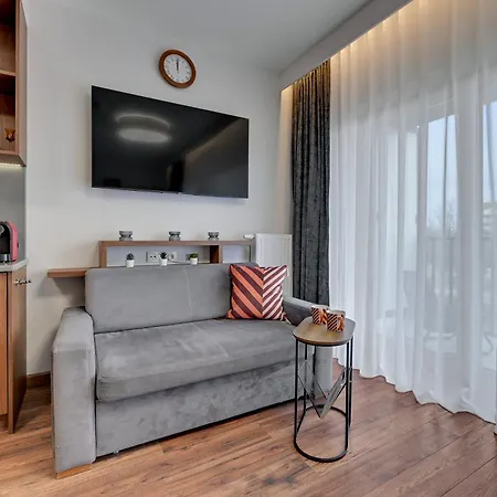 Aparthotel Nadmotlawie Riverside - Sauna, Gym & Parking By Downtown 4*